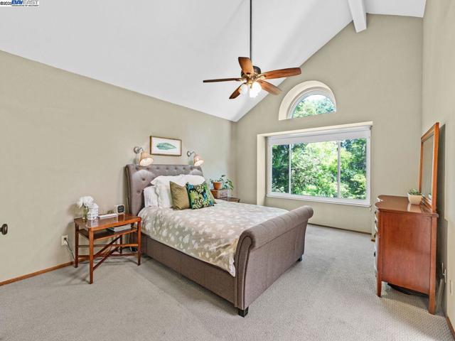 8043 Crossridge Rd, Dublin CA: https://media.crmls.org/mediaz/d7650dfd-d434-486f-bcb9-d4b09fda80ab.jpg