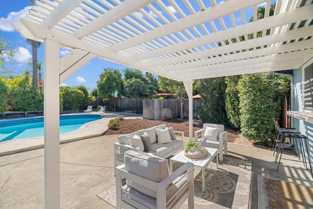 5963 Larabee Court, San Jose CA: https://media.crmls.org/mediaz/d7659772-0b75-4d08-b51e-5b39a12f1a09.jpg