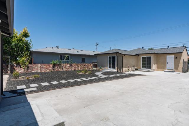 1107 N 4th, San Jose CA: https://media.crmls.org/mediaz/d765e1ef-daef-41f4-a14e-bc2a60355144.jpg