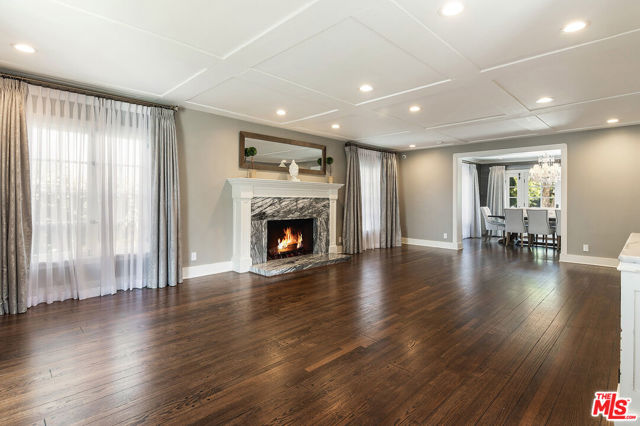 908 Malcolm Avenue, Los Angeles CA: https://media.crmls.org/mediaz/d766267d-f79a-46f2-8b16-695228dc0ffe.jpg
