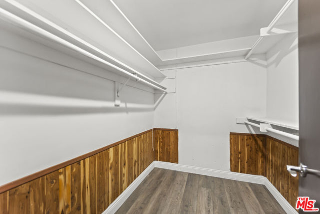 9724 Bothwell Road, Northridge CA: https://media.crmls.org/mediaz/d766658c-383d-444e-bda6-f0d8219d73cd.jpg