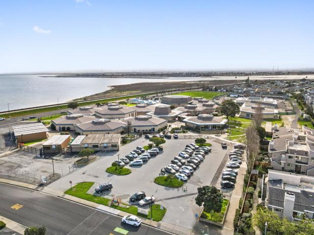 1394 Marlin Avenue, Foster City CA: https://media.crmls.org/mediaz/d76732f1-6148-4b99-92a2-6c9c271b9eb6.jpg