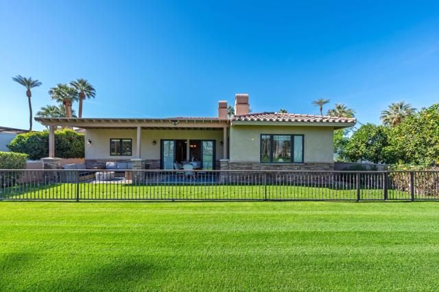 45534 Indian Wells Lane, Indian Wells CA: https://media.crmls.org/mediaz/d767b881-f1e2-4923-92bf-cb20e0f584cc.jpg