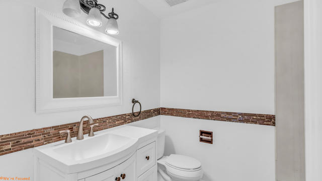 52190 Avenida Rubio, La Quinta CA: https://media.crmls.org/mediaz/d76857c1-962b-4d53-90bc-3bf75a96dd1b.jpg