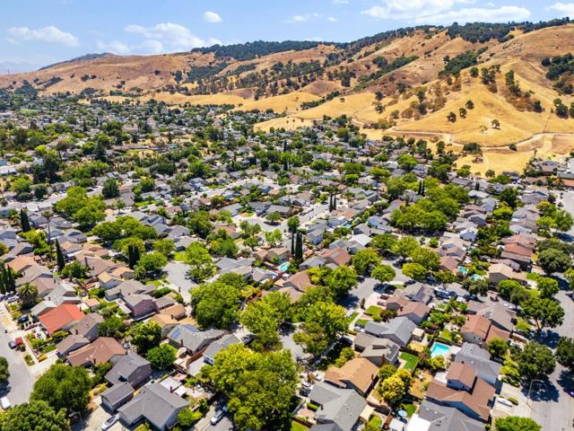 6230 Mahan Drive, San Jose CA: https://media.crmls.org/mediaz/d768f327-982f-4a44-9ba3-3315567eacf6.jpg