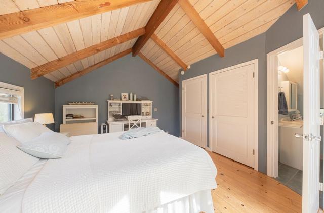 75 Paso Hondo, Carmel Valley CA: https://media.crmls.org/mediaz/d76ac3a5-794b-4665-9445-9bcd41505fd4.jpg