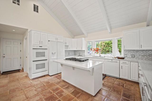 4055 Sunset Lane, Pebble Beach CA: https://media.crmls.org/mediaz/d76ac59f-2f20-462c-8339-c04a872ac0d1.jpg