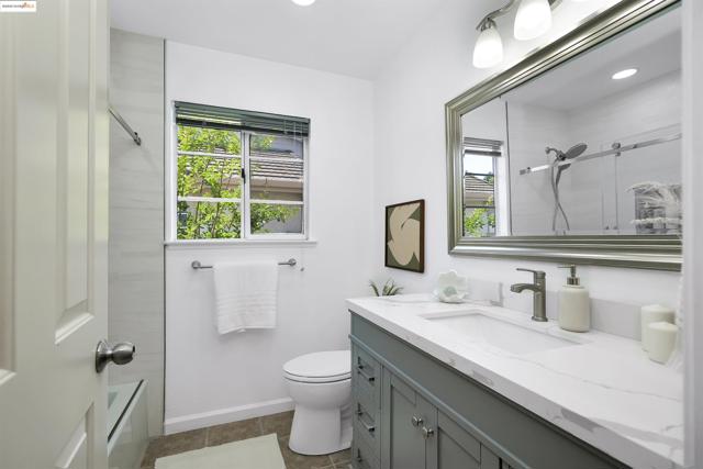 44765 Lynx Dr, Fremont CA: https://media.crmls.org/mediaz/d76ac5ae-fab0-48b6-a1ac-67889894a8fd.jpg