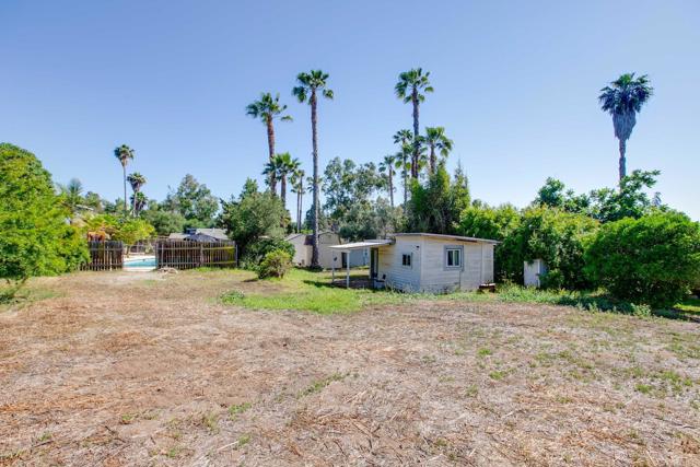 928 930 Osborne Street, Vista CA: https://media.crmls.org/mediaz/d76ae523-0093-4892-b793-c87e91b7625e.jpg