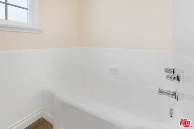 228 S REEVES Drive, Beverly Hills CA: https://media.crmls.org/mediaz/d76b2b08-b78c-4809-8c99-e9532f0649de.jpg