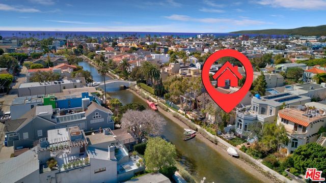 415 Sherman Canal, Venice, California 90291, 1 Bedroom Bedrooms, ,1 BathroomBathrooms,Single Family Residence,For Sale,Sherman Canal,24387785
