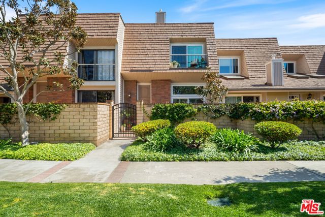 13029 MINDANAO Way, 5 photo 1