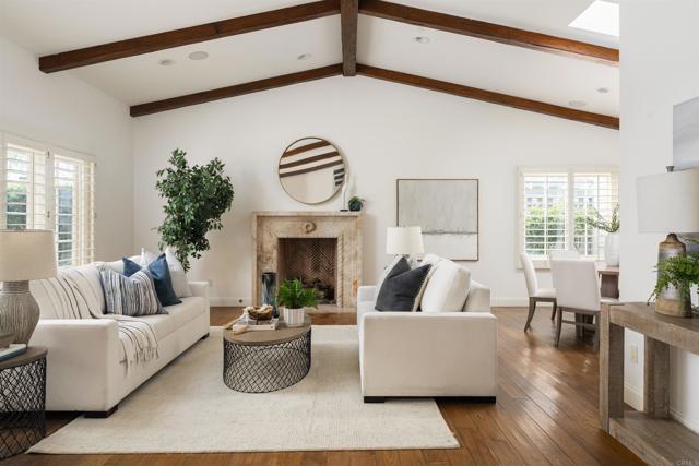 8031 La Jolla Shores Drive, La Jolla CA: https://media.crmls.org/mediaz/d76c4003-af80-4c51-ae84-dfb02639d395.jpg