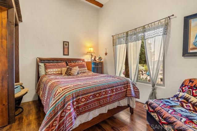 40760 Old Highway 80, Boulevard CA: https://media.crmls.org/mediaz/d76d50db-f6e2-434f-a6db-553605bfc783.jpg