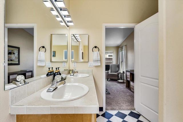 444 Whispering Pines Drive, Scotts Valley CA: https://media.crmls.org/mediaz/d76da13b-5c24-4066-b454-888debbd8a5c.jpg