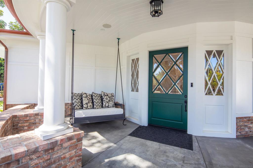 MLS #250001296SD img 5