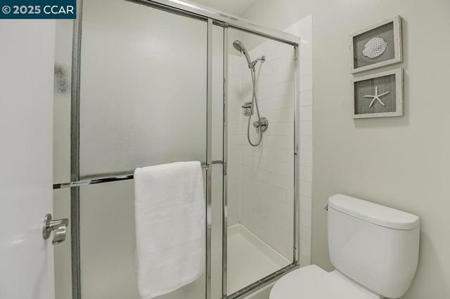 2638 Saklan Indian Dr, Walnut Creek CA: https://media.crmls.org/mediaz/d76e17e2-58a6-45f6-aff1-9d8832e7d453.jpg