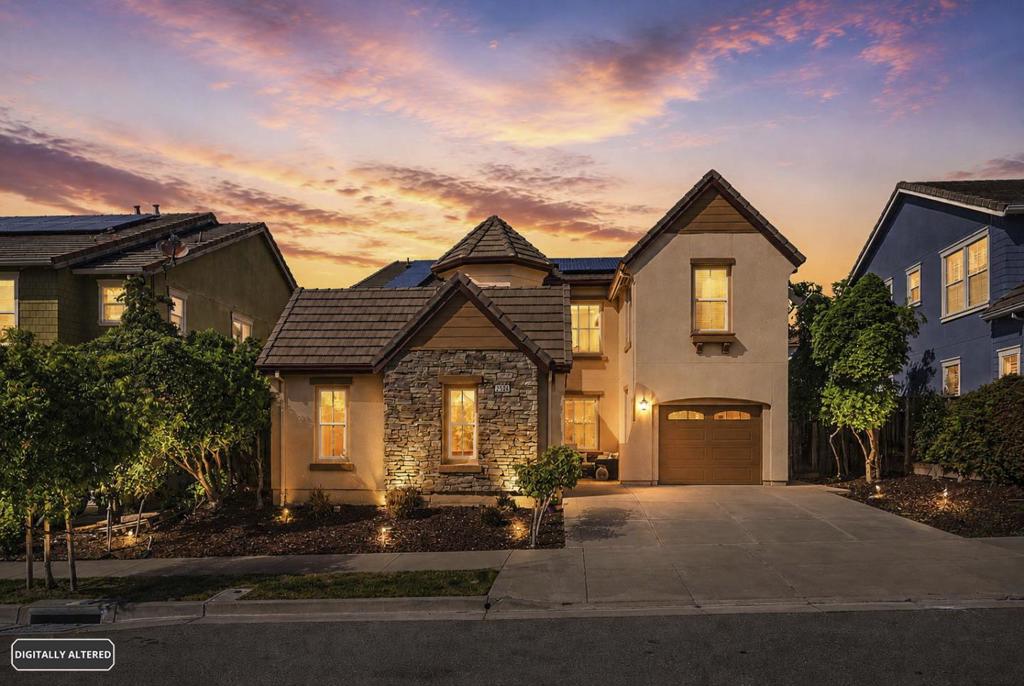 2556 Harlow Lane