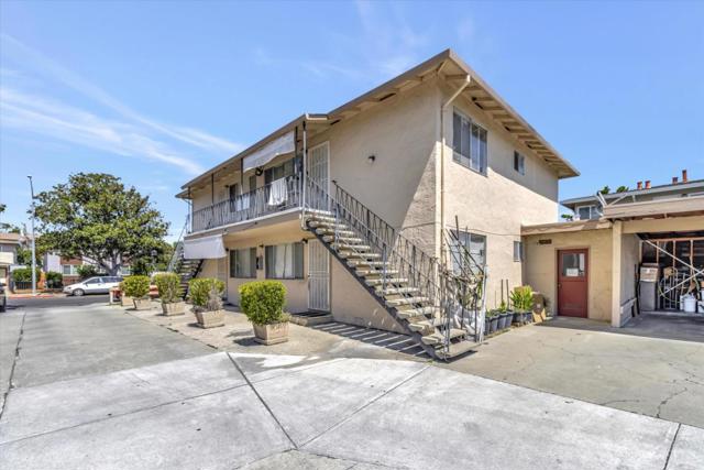 3170 Williamsburg Drive, San Jose CA: https://media.crmls.org/mediaz/d7714863-a3ff-454d-8a28-25206120335e.jpg