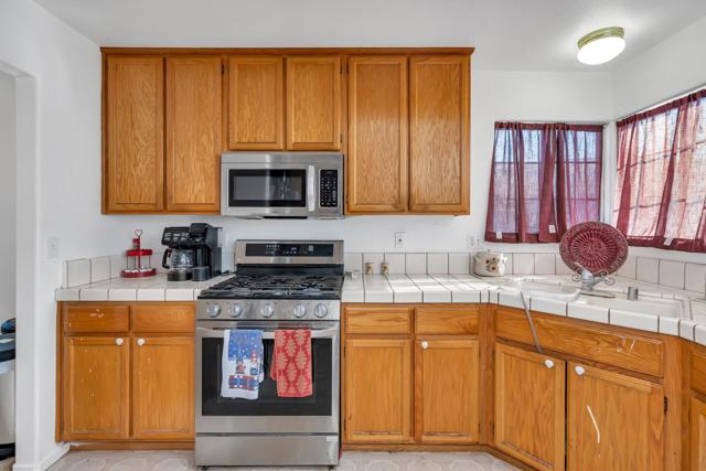 1928 Davis Drive, Los Banos CA: https://media.crmls.org/mediaz/d772628e-c452-48cd-8763-ac13c6611a6f.jpg
