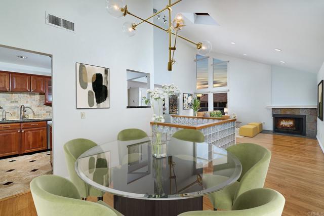 Detail Gallery Image 8 of 28 For 4324 Caminito Pintoresco, San Diego,  CA 92108 - 3 Beds | 2 Baths