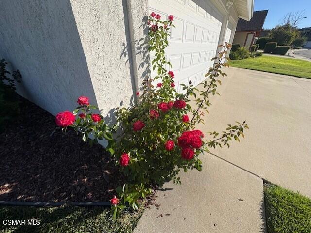 205 Larkhill Street, Thousand Oaks CA: https://media.crmls.org/mediaz/d77375bf-c439-4a4d-a52e-b370c9349672.jpg