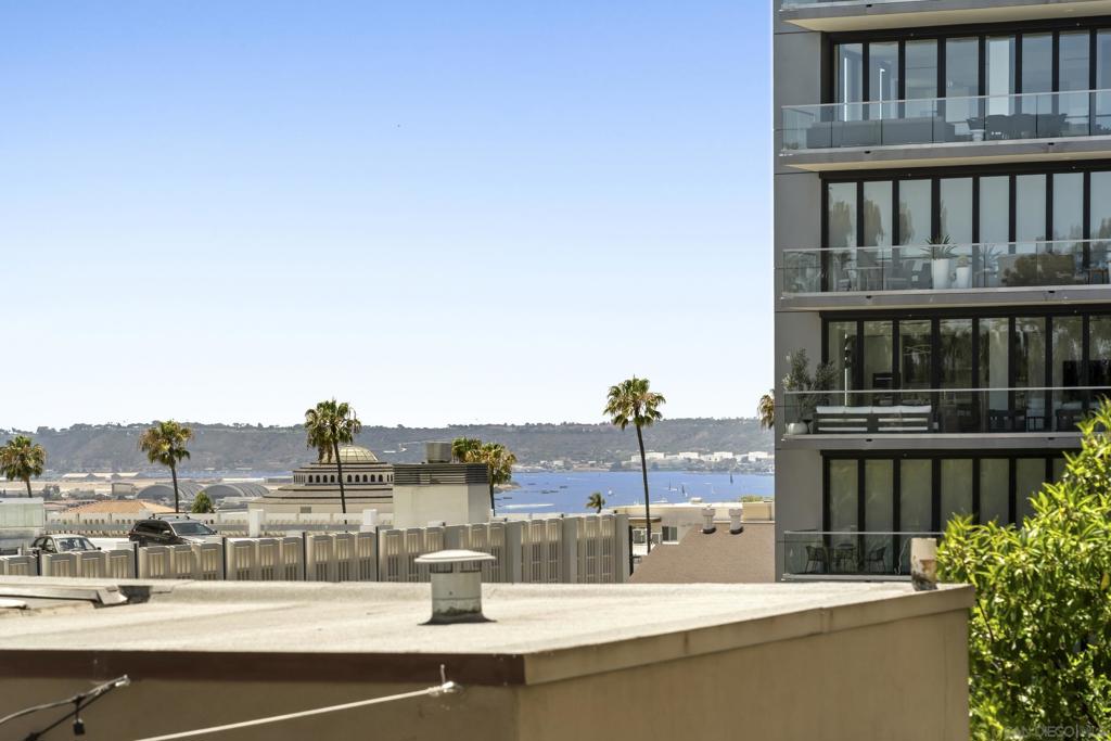 2626 6th Avenue - photo 7