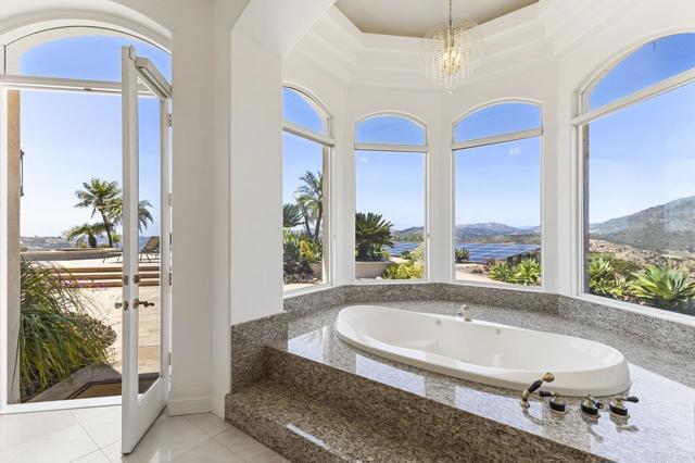 Home for Sale in Valley Center