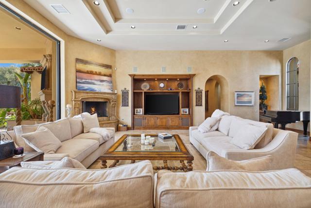 Image 33 of 99 For 4 Terra Vista Court