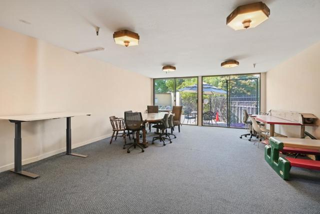 1210 Bellevue Avenue, Burlingame CA: https://media.crmls.org/mediaz/d775d509-e085-4bb9-b21b-5614ecb4719b.jpg