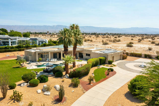 16 Judd Terrace, Rancho Mirage CA: https://media.crmls.org/mediaz/d77623d5-4c65-445f-b8cb-dd9fc32fc1e9.jpg