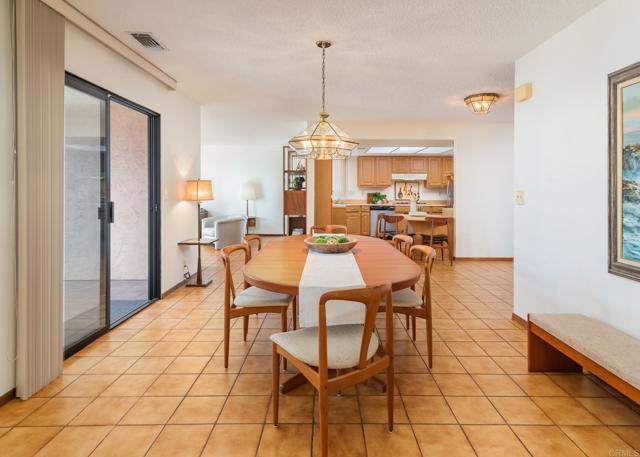 Detail Gallery Image 13 of 37 For 634 via Santa Cruz, Vista,  CA 92081 - 2 Beds | 2 Baths