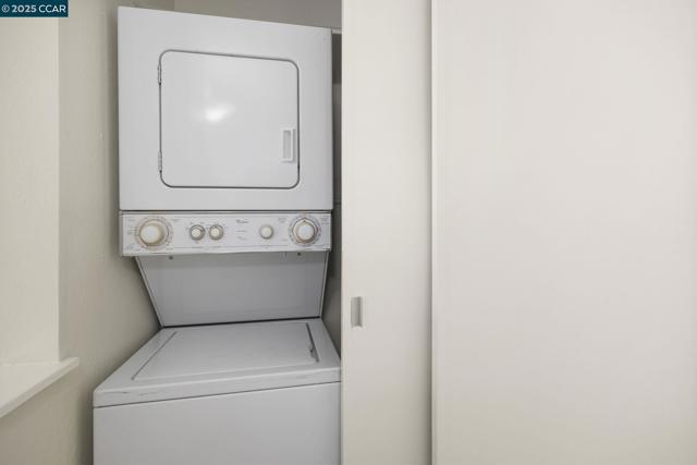 2059 Ascot Dr., Moraga CA: https://media.crmls.org/mediaz/d776ed2e-09bc-48ba-ab50-468e02b523c4.jpg