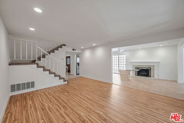 30757 Canwood Street, Agoura Hills CA: https://media.crmls.org/mediaz/d7793bb0-b692-4ce0-ad97-f8787ce09da9.jpg
