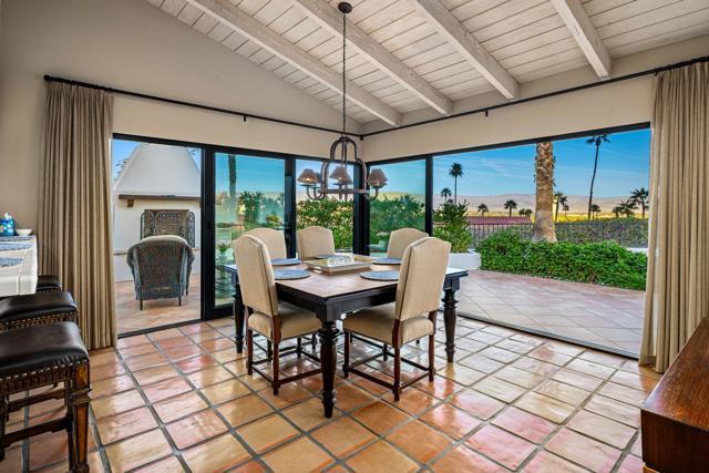 Image 20 of 75 For 40320 Via Entrada