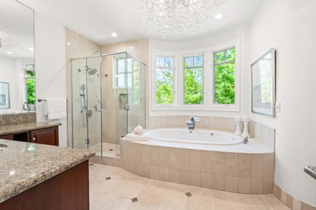6 Zachary Court, Menlo Park CA: https://media.crmls.org/mediaz/d7798cf9-5ba9-4168-b871-24ea0777b5f6.jpg