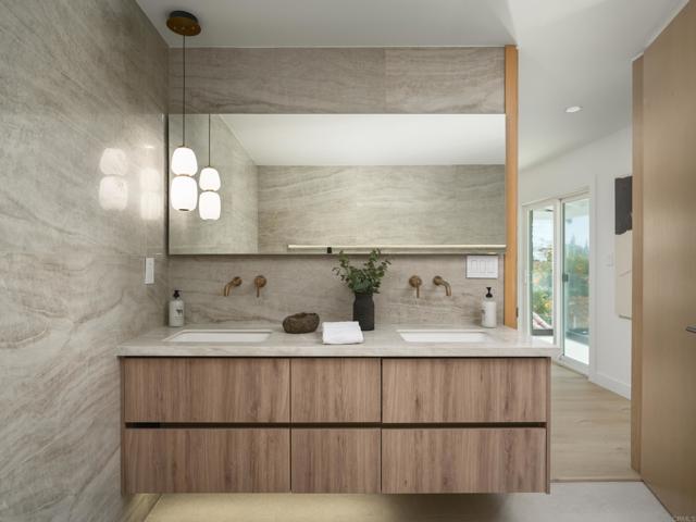 Detail Gallery Image 40 of 58 For 3231 Hawk St, San Diego,  CA 92103 - 4 Beds | 3/1 Baths