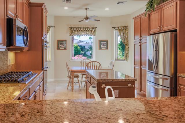 80328 Camino Santa Elise, Indio CA: https://media.crmls.org/mediaz/d77a5509-587d-4208-acbe-fc000df1c3c1.jpg