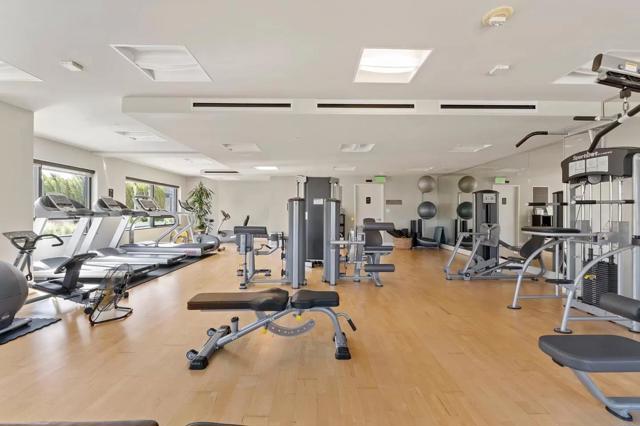 88 E San Fernando Street, San Jose CA: https://media.crmls.org/mediaz/d77aaccb-d563-4dff-acf7-b9574b12d861.jpg