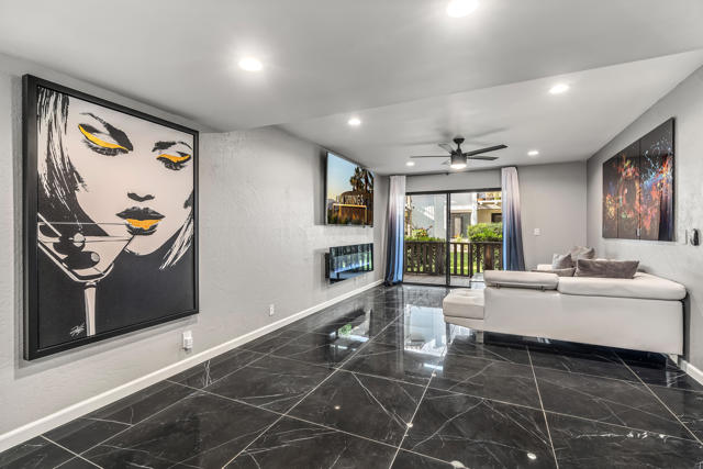 1050 E Ramon Road, Palm Springs CA: https://media.crmls.org/mediaz/d77b123d-4579-44f9-abd6-f7fcaae475f9.jpg