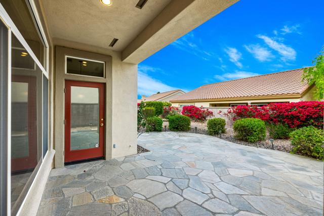 78462 Palm Tree Avenue, Palm Desert CA: https://media.crmls.org/mediaz/d77d2eed-5f09-4534-8501-d71d0875e5b5.jpg