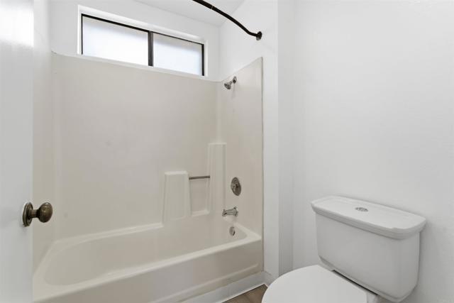 Detail Gallery Image 11 of 23 For 1540 Granite Hills Dr #C,  El Cajon,  CA 92019 - 2 Beds | 2/1 Baths