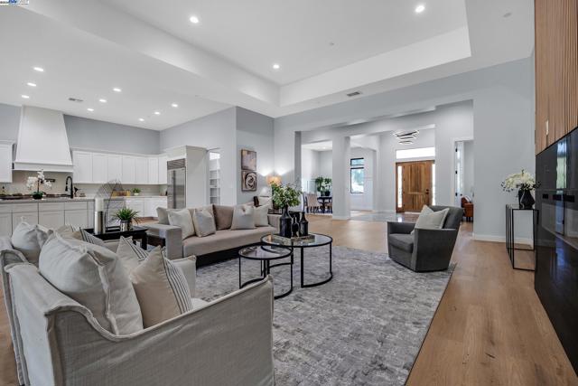 Image 38 of 60 For 3707 Trenery Drive