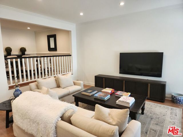 Drew Fenton | 1546 Palisades Drive Pacific Palisades CA | MLS: 7326180
