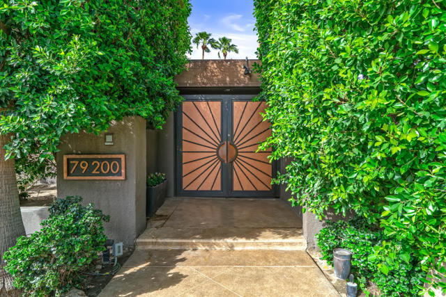 79200 Jack Rabbit Trail, La Quinta CA: https://media.crmls.org/mediaz/d77ed25d-1710-414e-9ba9-65f68753f43b.jpg