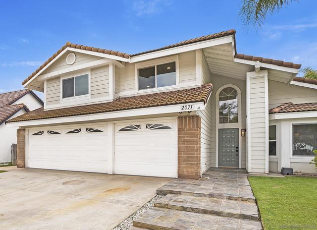 2071 Monaco Ct, El Cajon CA: https://media.crmls.org/mediaz/d77efc40-a91b-443d-81b0-485838cc35a2.jpg