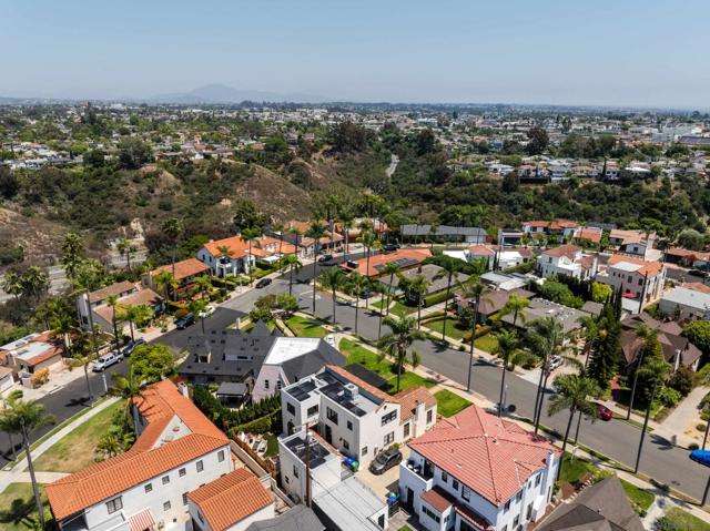 4374 Adams Ave, San Diego CA: https://media.crmls.org/mediaz/d77f6c42-4114-4a15-850d-ef571f4a47ff.jpg