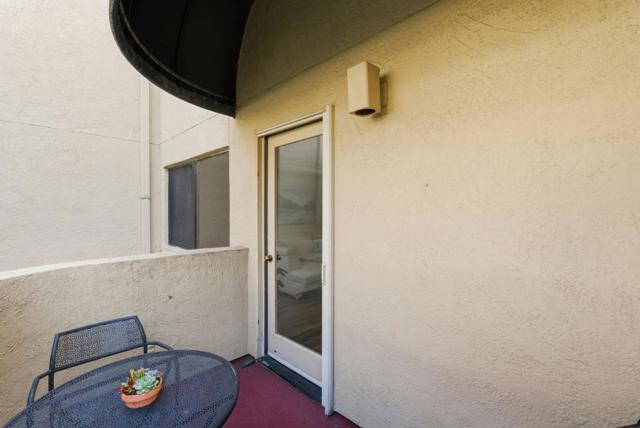 153 California Avenue, Palo Alto CA: https://media.crmls.org/mediaz/d7822e80-afa8-49e0-a023-da253e28f5e3.jpg