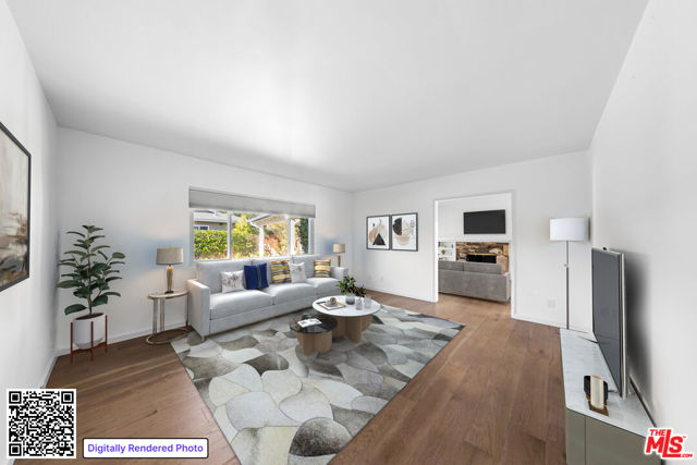 9413 La Reina Place photo 3
