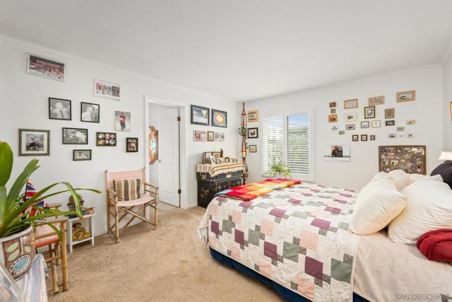 7560 Eads Ave, La Jolla CA: https://media.crmls.org/mediaz/d78389b7-88f3-490c-b737-4af3f00a7a8b.jpg